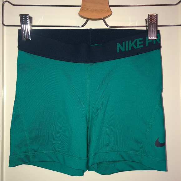 Nike Pro Dri-Fit Shorts - Picture 1 of 1
